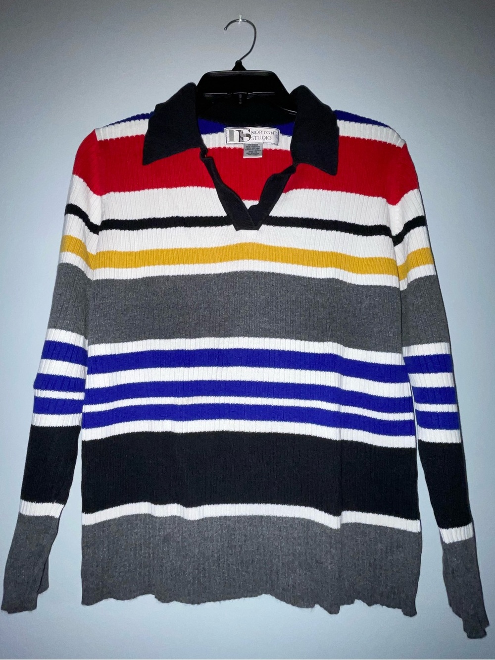 🍷Women’s Multicolor Stripe Knit Sweater - Red, Blue, Gray